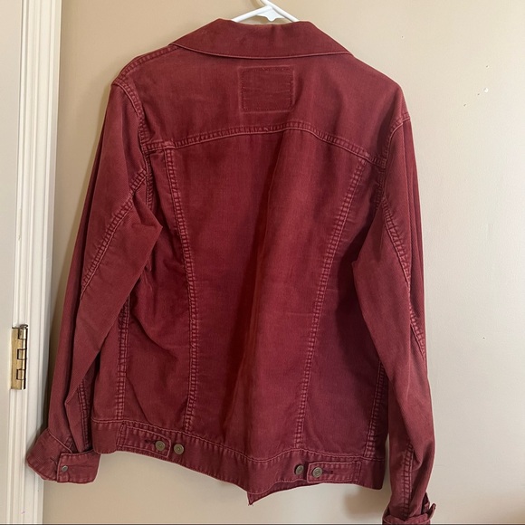 LEVI’S jacket - Picture 3 of 3